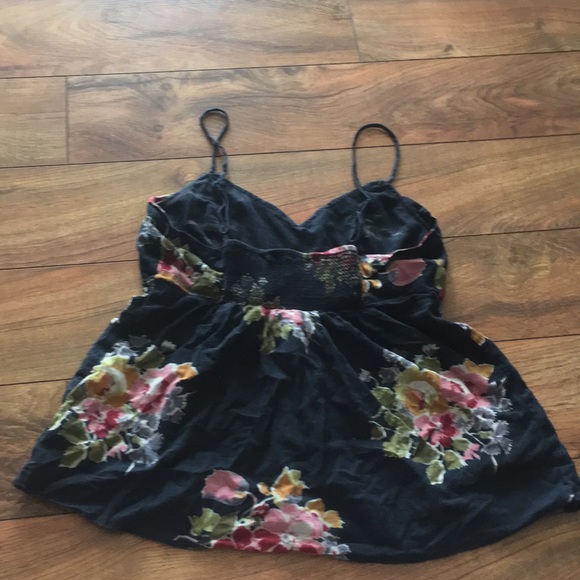 American Eagle Tank Top - Picture 2 of 3